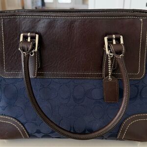 Vintage Coach Hampton Signature Bag